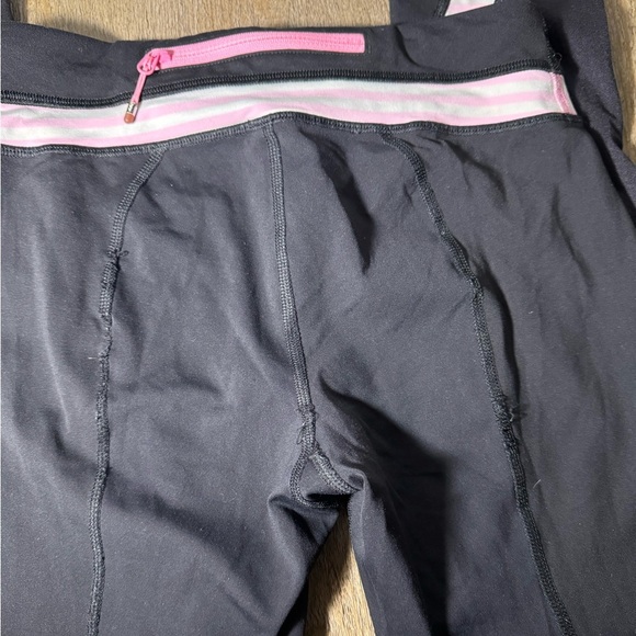 Lululemon leggings - Picture 5 of 5